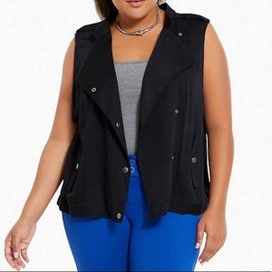 Torrid Snap Button Vest